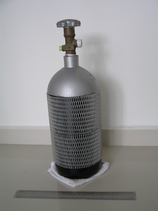 CO2Cylinder.jpg