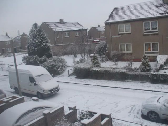 Edinburgh snow 13 - next day 2