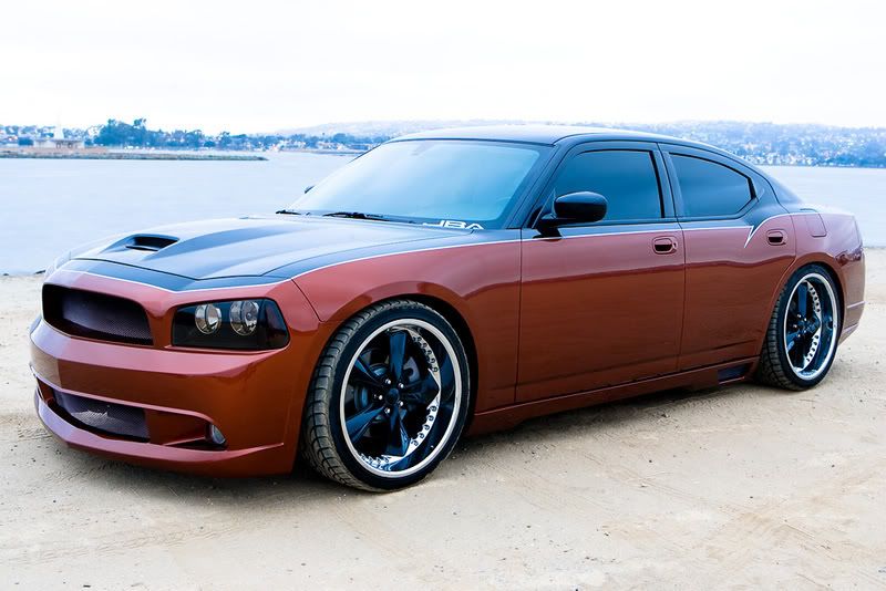 Two Tone Charger