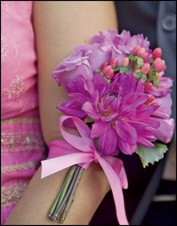 Bouquets Inspiration For A Purple Pink Wedding