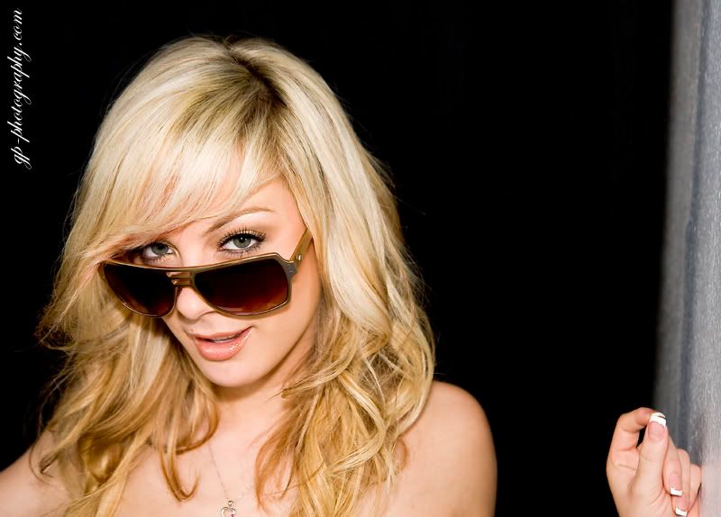 IMAGE: http://i65.photobucket.com/albums/h211/gdup35sedan/IMG_1663copy.jpg