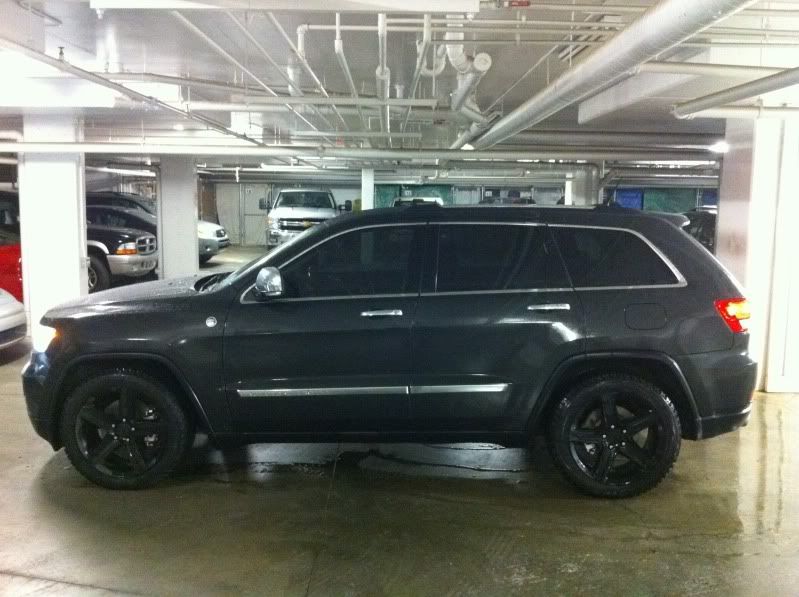 20" SRT Black Reps Rims with the 2011 Grand Cherokee Body - Jeep Garage - Jeep Forum