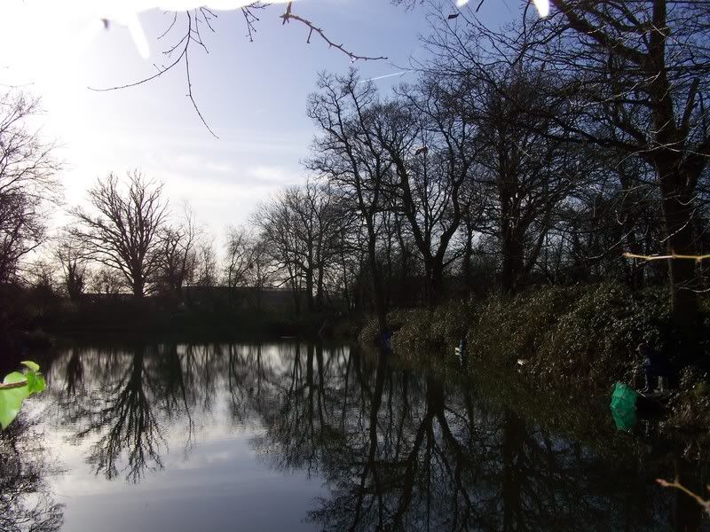 IMAGE: http://i65.photobucket.com/albums/h221/boringpicsrus/000_0057.jpg