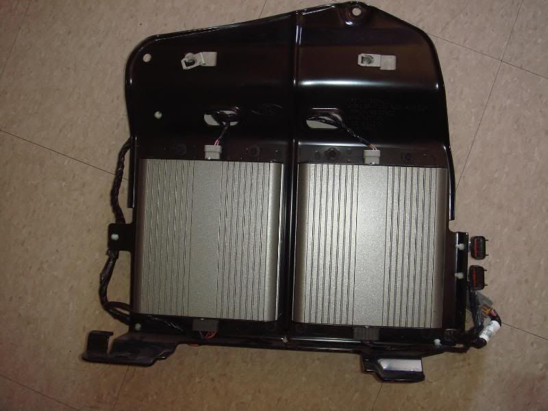 WTT Shaker 1000 Rear Subs and Amps | Modded Mustang Forums