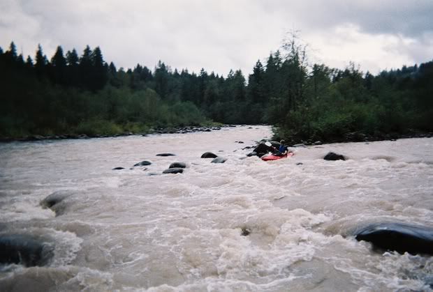 kayaking at the confluence of the sandy river and bull run