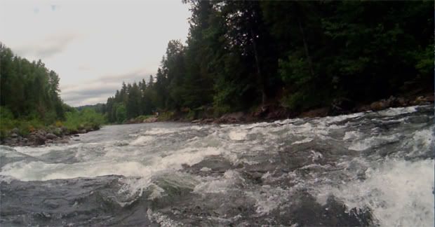 whitewater on the Sandy river, between Revenue Bridge to Dodge Park