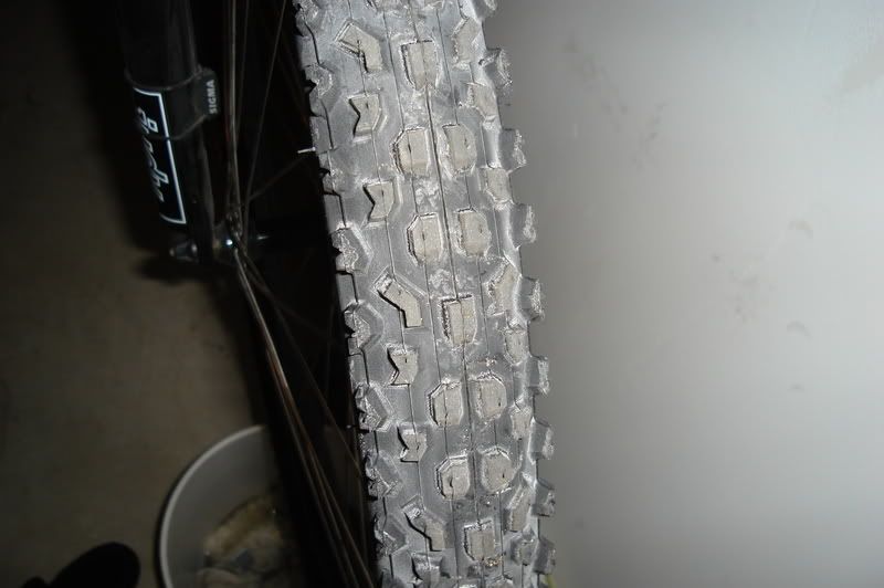 NewBikeTires005.jpg