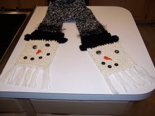 snowmanscarf.jpg