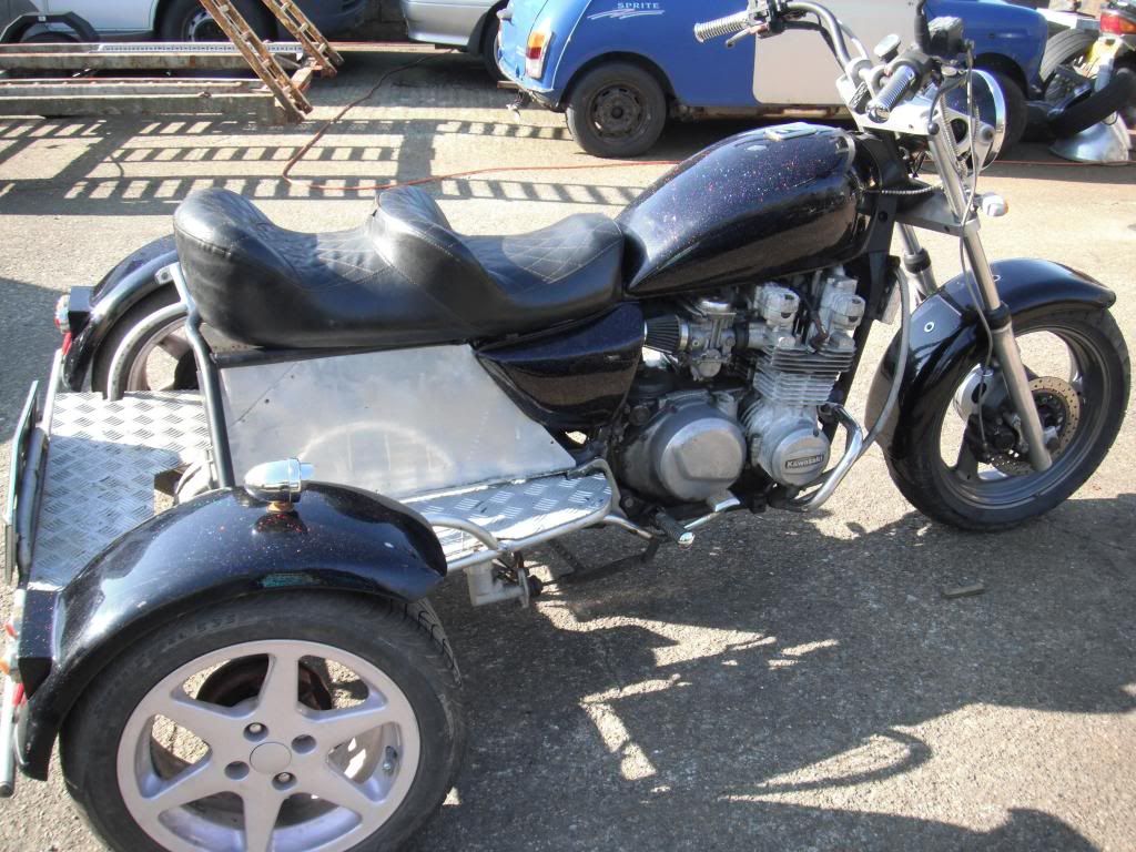 http://i65.photobucket.com/albums/h232/carreglasinimutly/trikeos_zps4bfece4f.jpg