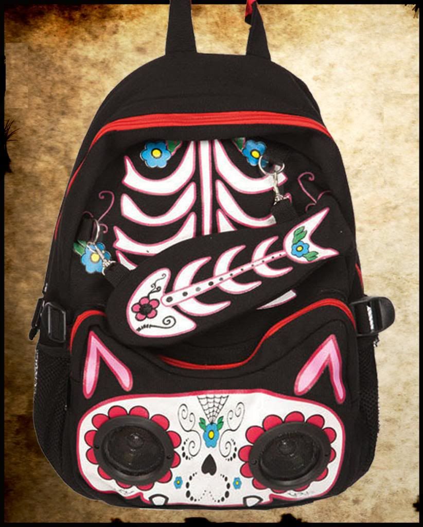 BAGPACK GOTHIC SKULL KITTY SPEAKER WORK ON IPOD IPHONE MP3 PUNK EMO