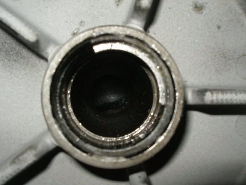 how do you remove a broken bearing race? R6 Message Net