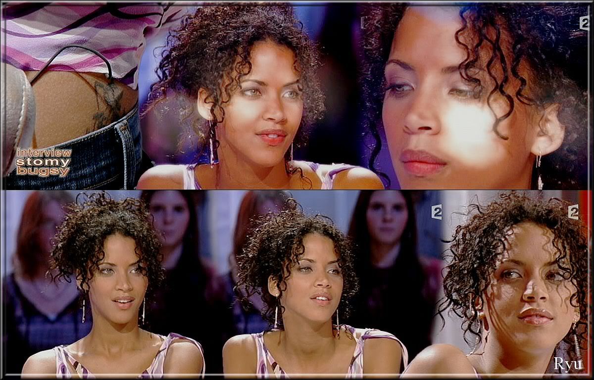 Noemie_Lenoir01.jpg