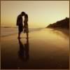 https://i65.photobucket.com/albums/h205/MooN_Princes/thbeachkiss1.jpg